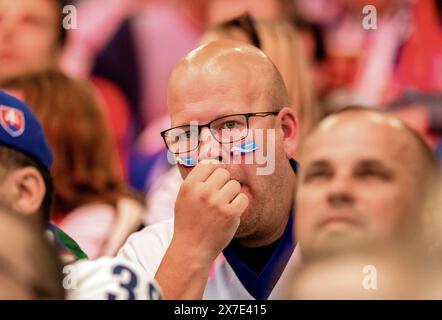 Ostrava, Tschechische Republik. Mai 2024. Fan der Slowakei während des IIHF WM-Gruppenspiels B gegen Lettland 2024 in Ostrava, Tschechien, 19. Mai 2024. Quelle: Vladimir Prycek/CTK Photo/Alamy Live News Stockfoto