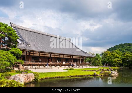 Kyoto, JAPAN - 27. Juli 2016: Tenryū-JI, früher bekannt als Tenryū Shiseizen-JI, ist der Haupttempel des Tenryū-JI Zweigs der Rinzai-Sekte von Zen B. Stockfoto