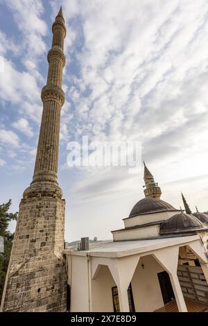 Ashab-ı-Kehf-Moschee, vor der Höhle der Sieben Schläfer. Tarsus Mersin Türkei. Stockfoto