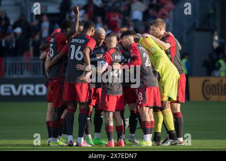 Toronto, Kanada. Mai 2024. Die Spieler des Toronto FC treffen sich vor dem MLS-Spiel zwischen Toronto FC und CF Montreal im BMO Field. Endpunktzahl: Toronto 5:1 Montreal. (Foto von Angel Marchini/SOPA Images/SIPA USA) Credit: SIPA USA/Alamy Live News Stockfoto