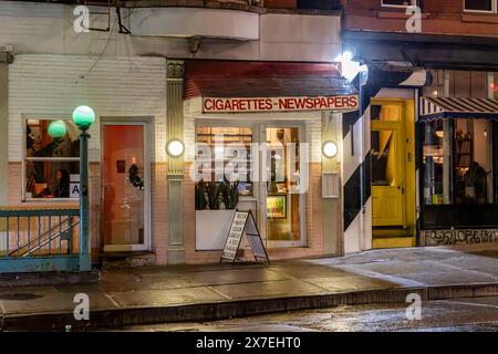 Abschnitt der rutgers Street in chinatown bei Nacht Stockfoto