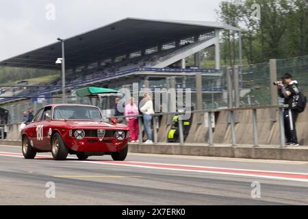 Stavelot, Belgien. Mai 2024. Xavier Galant aus Frankreich fährt während des Classic Touring Challenge Rennens auf dem Spa-Classic 2024 auf dem Circuit de Spa-Francorchamps in Stavelot, Belgien, am 19. Mai 2024. Quelle: Meng Dingbo/Xinhua/Alamy Live News Stockfoto