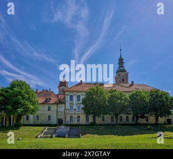 Barockschloss in Olesnica Mala Klein OLS ehemaliger Wohnsitz der Familie Jorck von Wartenburg und Kloster der Johanniter und der Templer Stockfoto