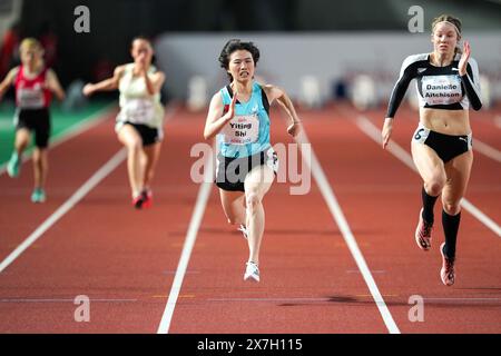 (240520) -- KOBE, 20. Mai 2024 (Xinhua) -- Shi Yiting (2. R) aus China tritt beim 100 m T36-Finale der Frauen an und bricht den Weltrekord bei den Para Leichtathletik-Weltmeisterschaften, die am 20. Mai 2024 in Kobe, Japan, stattfanden. (Xinhua/Zhang Xiaoyu) Stockfoto