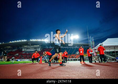 (240520) -- KOBE, 20. Mai 2024 (Xinhua) -- ein Dongquan von China feiert nach dem Javelin-Wurf F38-Finale der Männer bei den Para Leichtathletik-Weltmeisterschaften, die am 20. Mai 2024 in Kobe, Japan, stattfinden. (Xinhua/Zhang Xiaoyu) Stockfoto