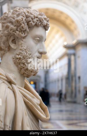 Porträtbüste des römischen Kaisers Commodus (161-192 n. Chr.), im Braccio Nuovo, Museo Chiaramonti, Vatikanischen Museen. Musei Vaticani Stockfoto