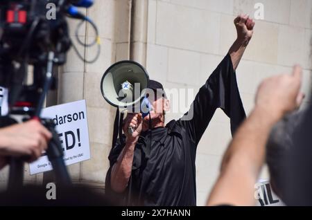 London, Großbritannien. Mai 2024. Unterstützer versammeln sich vor dem High Court, als Julian Assange das Recht erhält, gegen seine Auslieferung an die USA Berufung einzulegen. Quelle: Vuk Valcic/Alamy Live News Stockfoto