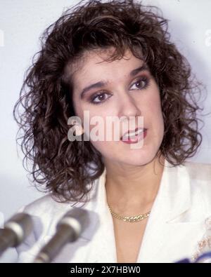 Die CELINE DION Künstlerin Schweiz gewinnt den Eurovision Song Contest in Dublin Irland mit dem Song ne partezpas sans moi. Wird als Königin der Macht Balladen bezeichnet Stockfoto