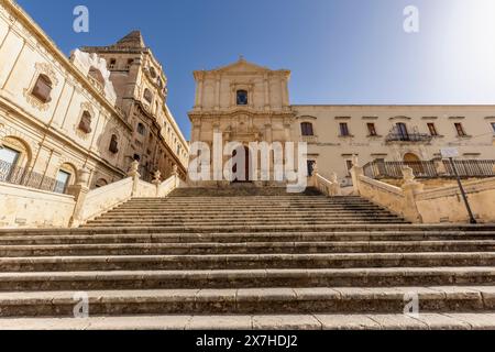 Die Kirche des Heiligen Franziskus von Assisi in Noto, Sizilien Stockfoto