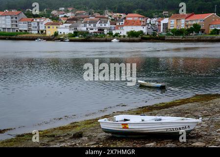 Flussmündung oder ria in Esteiro, Muros, A Coruña, Spanien Stockfoto