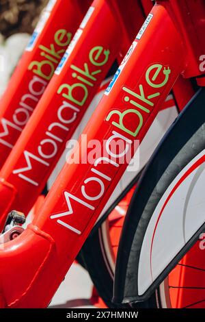 Monaco, Monaco - 25. Juni 2023: Nahaufnahme von Leihfahrrädern im Fürstentum Monaco Stockfoto