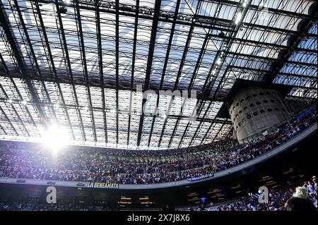 Mailand, Italien. Mai 2024. Eine allgemeine Ansicht der Fans während des italienischen Fußballspiels der Serie A Inter Mailand gegen Lazio im Stadion San Siro Credit: Piero Cruciatti/Alamy Live News Stockfoto