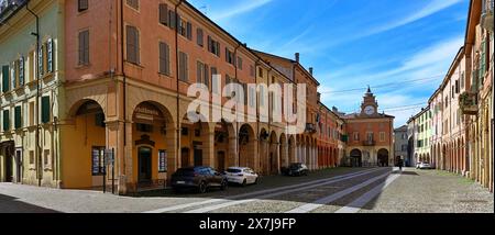 Bild des Stadtzentrums des Dorfes Correggio. Correggio, Reggio Emilia, Emilia Romagna, Italien Stockfoto