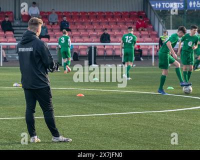 Edinburgh, Schottland, Großbritannien. 19. November 2021: Junge Spieler werden im Ainslie Park in Edinburgh trainiert. Stockfoto