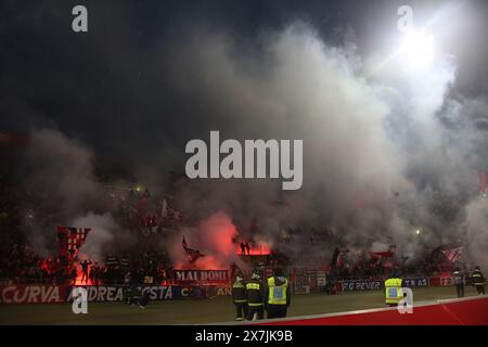 Bologna, Italien. Mai 2024. Anhänger des Fußballspiels Bologna f.c. während des Fußballspiels der Serie A zwischen Bologna f.c. und Juventus f.c. im Dall'Ara Stadium in Bologna, Norditalien - Montag, 20. Mai 2024. Sport - Fußball - (Foto Michele Nucci Credit: LaPresse/Alamy Live News Stockfoto