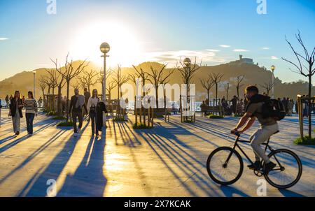 La Concha Promenade auf Höhe des Platzes Don Quijote y Sancho Panza. San Sebastian, Baskenland. Spanien. Stockfoto