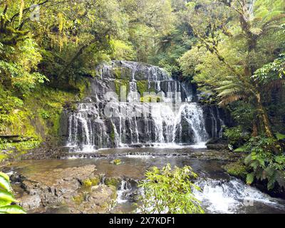 Purakaunui Falls, Purakaunui, Catlins Coast, Otago, Neuseeland Stockfoto