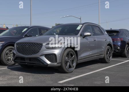 Noblesville - 19. Mai 2024: Genesis GV70 3.5T Sport Prestige SUV Display. Genesis bietet den GV70 in den Sportmodellen 2,5 T und 3,5 T an. MEIN:2025 Stockfoto