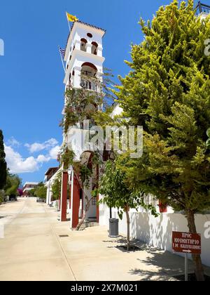 Glockenturm des Klosters Panagia Kalyviani Kaliviani, Faneromeni, Tymbaki, Kreta, Griechenland Stockfoto