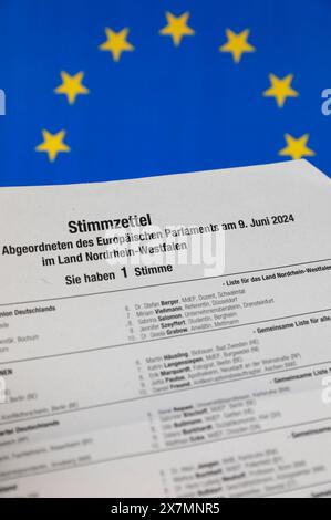 Stimmzettel zur Wahl der Abgeordneten zum 10. Europäisches Parlament - 9. Juni 2024 im Land Nordrhein-Westfalen für 34 Parteien. Symbolfoto Themenfoto *** Stimmzettel zur Wahl der Europaabgeordneten am 9. Juni 2024 im Land Nordrhein-Westfalen für 34 Parteien Symbolfoto Themenfoto Foto:XR.xSchmiegeltx/xFuturexImagex Briefwahl 4505 Stockfoto