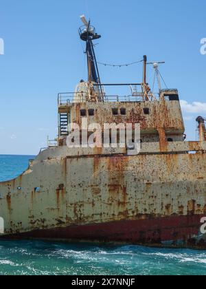 Im Mai 2024 lief Edro III. Im Dezember 2011 in der Nähe von Pegeia auf Pafos auf Zypern auf Grund. Stockfoto