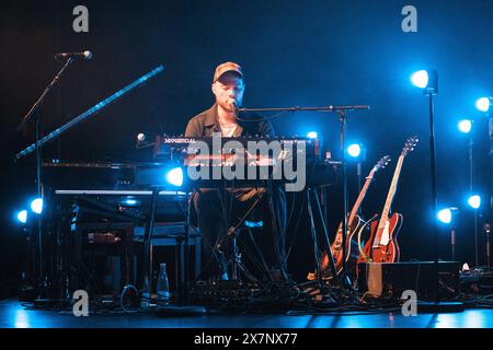 Kopenhagen, Dänemark. Mai 2024. Der isländische Sänger, Musiker und Songwriter Asgeir gibt ein Live-Konzert im Bremen Teater in Kopenhagen. (Foto: Gonzales Photo - Flemming Bo Jensen). Stockfoto