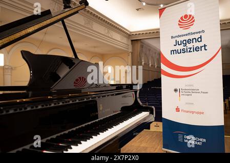 Lübeck Themenbild - Jugend musiziert Bundeswettbewerb, 20.05.2024 Themenbild - Jugend musiziert Bundeswettbewerb, 20.05.2024 Jugend musiziert 61. Bundeswettbewerb 2024 Deutscher Musikrat im Kolosseum Festsaal. *** Lübeck Themenbild Jugend musiziert Landeswettbewerb, 20 05 2024 Themenbild Jugend musiziert Landeswettbewerb, 20 05 2024 Jugend musiziert 61 Landeswettbewerb 2024 Deutscher Musikrat im Kolosseum Festsaal Copyright: XEibner-Pressefoto/JonasxLohrmannx EP JLN Stockfoto