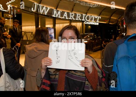 Cannes, Frankreich. Mai 2024. Autogrammsammler bei den Internationalen Filmfestspielen in Cannes, Frankreich. Quelle: Gerard Crossay/ Stockfoto