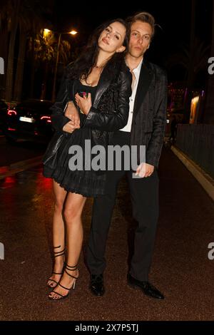 Cannes, Frankreich. Mai 2024. Cheyenne von Thun ist mit Celestin Uber auf den Internationalen Filmfestspielen in Cannes zu sehen. Stockfoto