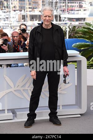 Cannes, Frankreich. Mai 2024. David Cronenberg nahm an dem Fotobesuch der Grabhüllen Teil, am Palais de Festival, Teil der 77. Ausgabe der Filmfestspiele von Cannes. Quelle: Doug Peters/EMPICS/Alamy Live News Stockfoto