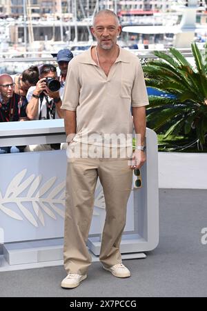 Cannes, Frankreich. Mai 2024. Vincent Cassel nahm an dem Fotobesuch der Grabhüllen Teil, am Palais de Festival, Teil der 77. Ausgabe der Filmfestspiele von Cannes. Quelle: Doug Peters/EMPICS/Alamy Live News Stockfoto