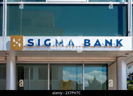 Schaan, Liechtenstein - 17. Mai 2024: Die Sigma-Bank wird von der SIGMA KREDITBANK mit Sitz in Liechtenstein betrieben. Stockfoto