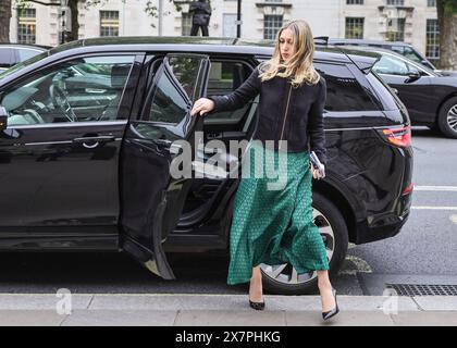 London, Großbritannien. Mai 2024. Laura Trott, MBE, Parlamentsabgeordnete, Chief Secretary im Finanzministerium. Die wöchentliche Kabinettssitzung wurde heute Morgen verschoben, aber mehrere Minister kommen und verlassen heute Morgen die Downing Street und das Kabinettsbüro für andere Regierungsgeschäfte. Quelle: Imageplotter/Alamy Live News Stockfoto