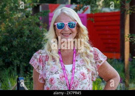 Vanessa Feltz, TV- und Radio-Persönlichkeit, bei der RHS Chelsea Flower Show. Stockfoto