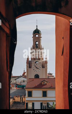 Blick auf Sanremo von den Höhen von La Pigna Stockfoto