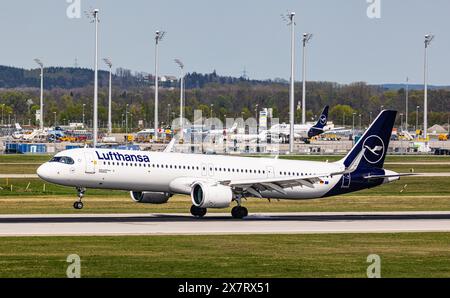 München, 6. April 2024: Ein Lufthansa Airbus A321-271NX landet auf der Start- und Landebahn am Flughafen München. Registrierung D-AIEL. (Foto: Andreas Haas/dieBil Stockfoto