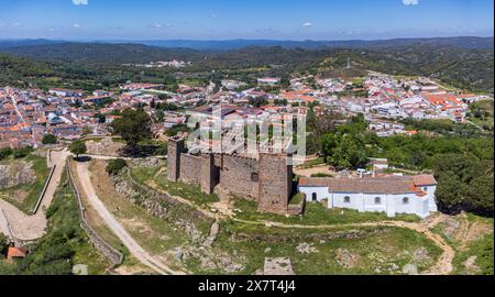 Burg Cortegana, Festung mittelalterlichen Ursprungs, Huelva, Andalusien, Spanien Stockfoto