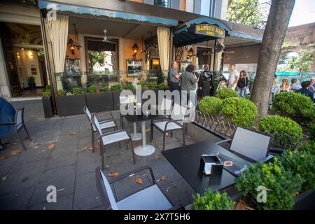 Esterni del locale in cui &#xe8; avvenuta l'aggressione Harry's Bar Via Veneto dolce vita, Il Paparazzo Rino Barillari aggredito da Gerard Depardieu, Martedi 21 Maggio 2024 Roma, Italia ( Foto Francesco Benvenuti /LaPresse) Außenansicht der Bar, in der der der Angriffstheke Harry's Bar Via Veneto dolce vita, Paparazzo Rino Barillari angegriffen von Gerard Depardieu, Dienstag, 21. Mai 2024 Rom, Italien ( Foto Francesco Benvenuti /LaPresse) Esterni del locale in cui &#xe8; avvenuta l'aggressione Harry's Bar Via Veneto dolce vita, Il Paparazzo Rino Barillari aggredito da Gerard Depardieu, Martedi 21 Stockfoto