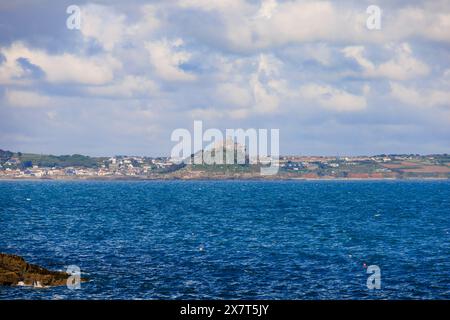 St. Michael's Mount von Mousehole, Marazion, Cornwall, West Country, England Stockfoto