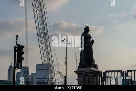 Bau-, Restaurierungs- und Sanierungsarbeiten rund um Blackfriars in London, England, Großbritannien Stockfoto