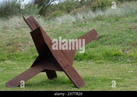 Normandy France D-Day soldiers sculptures and hedgehogs near Utah Beach  Stockfoto