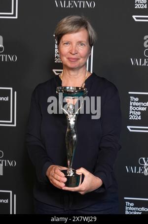 Gewinner des internationalen Booker-Preises 2024 Jenny Erpenbeck bei der Gewinnerbekanntmachung im Tate Modern, London. Bilddatum: Dienstag, 21. Mai 2024. Stockfoto