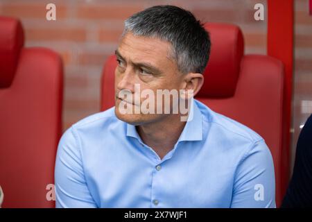 Lodz, Polen. Mai 2024. Mariusz Rumak Trainer von Lech war beim polnischen PKO Ekstraklasa League Spiel zwischen Widzew Lodz und Lech Poznan im Widzew Lodz Municipal Stadium zu sehen. Endergebnis: Widzew Lodz 1:1 Lech Poznan. (Foto: Mikolaj Barbanell/SOPA Images/SIPA USA) Credit: SIPA USA/Alamy Live News Stockfoto