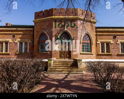 Orenburg, Russland - 5. April 2024. Das Museum für Geschichte von Orenburg in Orenburg, Russland Stockfoto