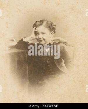 Antikes Foto von 1866 Carte de Visite, Louis-Napoléon (1856-1879), Prinz Imperial, das einzige Kind Napoleons III. Und Kaiserin Eugénie. QUELLE: ORIGINAL-CDV Stockfoto