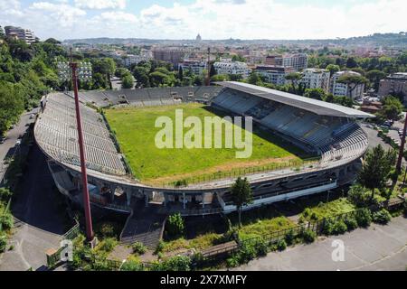 Rom, Italien. Mai 2024. (ANMERKUNG DER REDAKTION: Bild von einer Drohne) aus der Vogelperspektive des Flaminio-Stadions in Rom. Nach 13 Jahren der Aufgabe hat der lange Prozess für die Sanierung des Flaminio-Stadions in Rom begonnen. Es ist ein Rennen, aber Lazio scheint der Favorit zu sein. Eine Aufwendung von 250 Millionen Euro für das nächste Stadion von Lazio: Eine Modernisierung des Flaminio, die von 24 Tausend auf 50 Tausend Sitze und neue Stände der Anlage gehen wird. (Foto: Stefano Costantino/SOPA Images/SIPA USA) Credit: SIPA USA/Alamy Live News Stockfoto