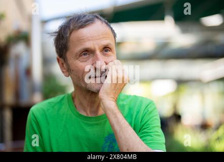 Comickünstler Franz Suess am Mittwoch, 15. Mai 2024, im Interview mit der Presseagentur APA Österreich in Wien. , . Quelle: APA-PictureDesk/Alamy Live News Stockfoto