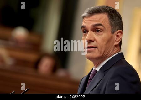 Madrid, Königreich Spanien; 22.05.2024.- der spanische Präsident Pedro Sánchez im Kongress der Abgeordneten in Plenarsitzung und Regierungskontrolle kündigt an, dass am 28. Mai die Anerkennung des palästinensischen Staates erfolgen wird, und reagiert auf die Opposition über die diplomatische Situation mit Argentinien und seinem Präsidenten Javier Milei sowie der Rücktritt des spanischen Botschafters. Sánchez bestätigt außerdem, dass er und seine Frau nichts zu verbergen haben und „freudig“ Erklärungen geben werden. Foto: Juan Carlos Rojas Stockfoto