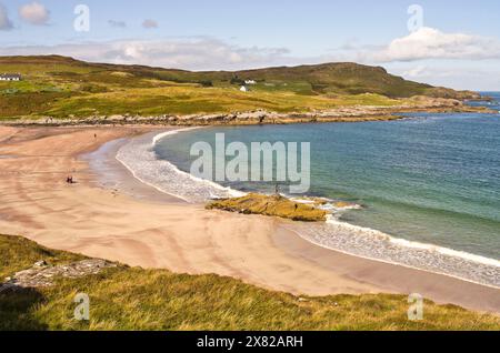 Clashnessie Bay, Stoer, Assynt, Sutherland, Scottish Highlands, auf der Nordküste 500, an einem ruhigen Spätsommertag. Stockfoto