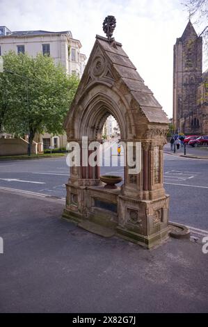 Pferdetrog-Denkmal vor der St. Andrews Church in Scarborough Stockfoto